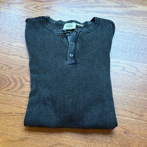 Hedge Never Loose M grey Waffle Thermal Henley exposed seam long sleeve Like New